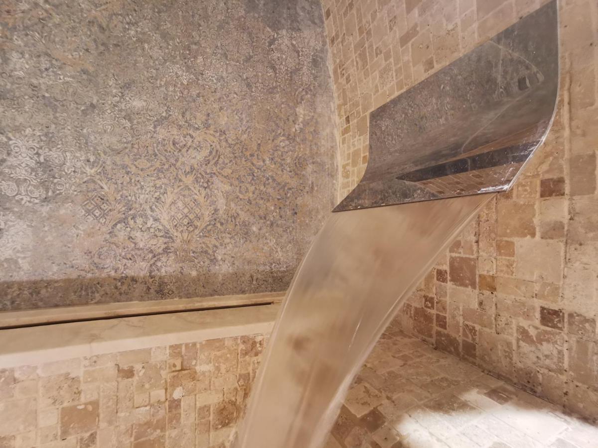 Dioniso Bed & Wellness Panzió Taranto Kültér fotó